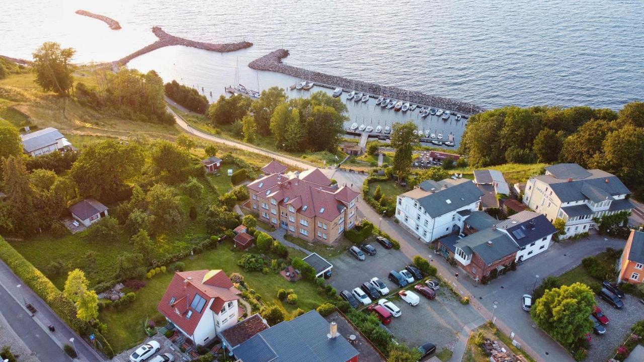 Ferienwohnung Mit Traumhaftem Meerblick - Haus Am Meer Fewo 02 Lohme Exterior photo